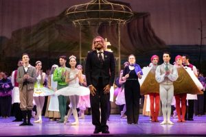 Il direttore del Corpo di ballo del Teatro Massimo di Palermo, Jean-Sèbastien Colau, ha vinto il GD...