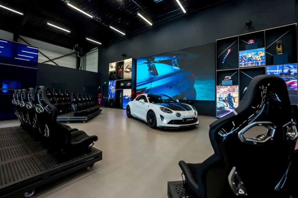 Il primo Experience Center di Alpine a Le Mans: La Piste Bleue
