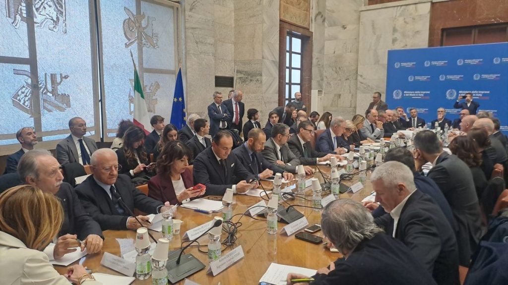 Incontro positivo con Colla, Stellantis: bene il Polo dell’alta gamma a Modena