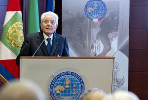 Le Forze Armate: un grande contributo al Paese, sottolinea Mattarella