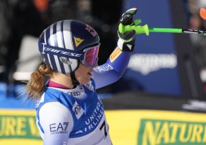 Huetter vince il SuperG di St. Moritz con Goggia sul podio, Vonn al 14° posto