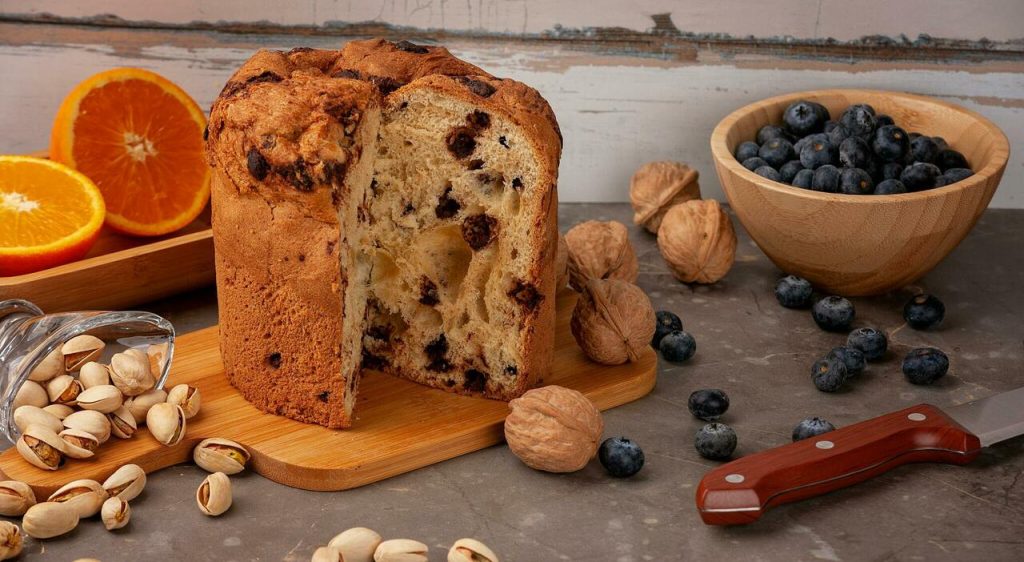 Panettone: dove gettare la carta? L’errore da evitare con il pirottino