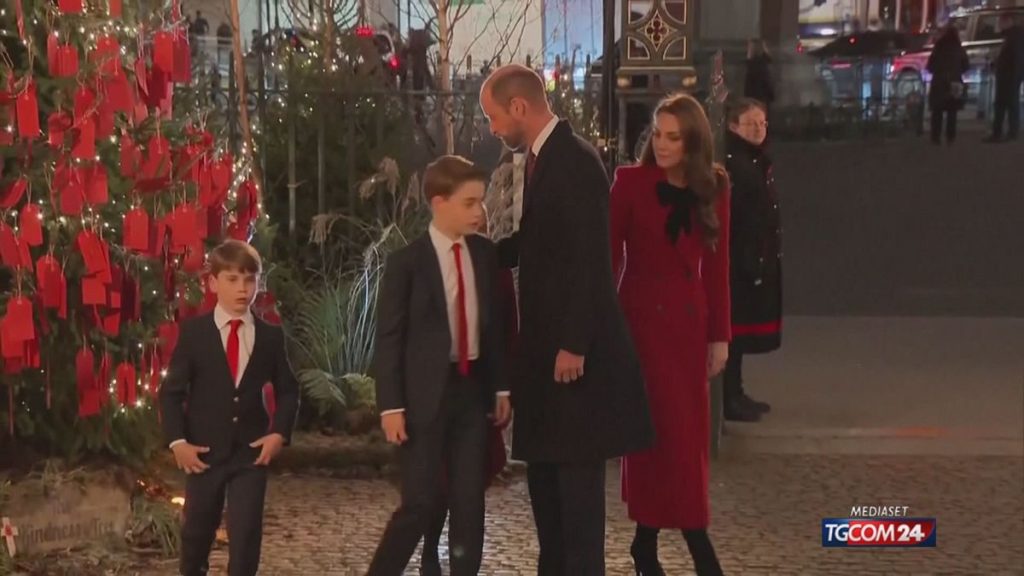 Kate Middleton fa la sua ricomparsa al Carols at Christmas