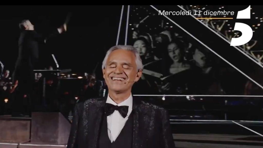 Il tenore Andrea Bocelli festeggia i 30 anni di carriera con due serate evento in onda su Canale 5...