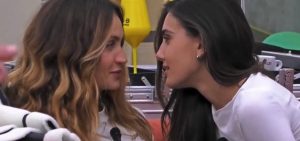 La puntata diretta del Grande Fratello 2024 del 16 dicembre ha visto protagoniste le nomination, con...