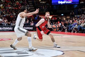 Programma completo degli eventi sportivi in tv oggi (mercoledì 4 dicembre) e orari di trasmissione. Scopri inoltre come seguire gli eventi in streaming!