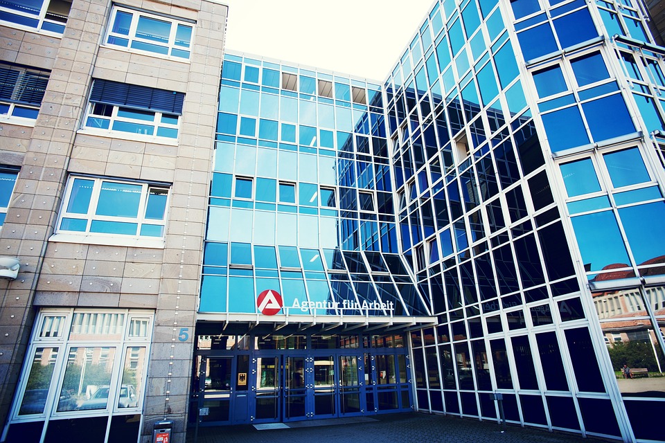 L’Ente “Ospedali Galliera” di Genova ha bandito un concorso per amministrativi disabili, cercando 5...