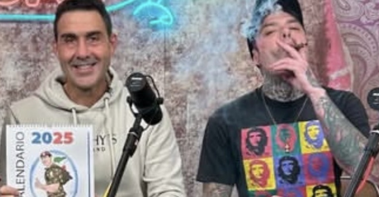 Fedez, insieme a Mr Marra, ha lanciato un nuovo podcast dopo che Muschio Selvaggio è stato...