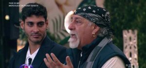 Javier ricorda sua madre e riabbraccia suo padre Mariano