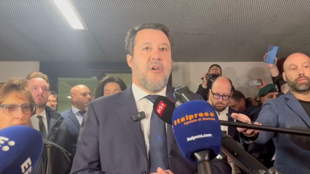 Il vicepremier Matteo Salvini è stato assolto nel processo Open Arms per il sequestro di 147...