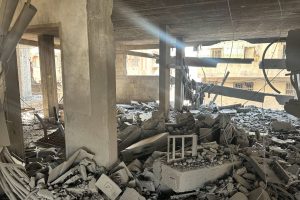 Attacco a Gaza: Hamas perde il capo della polizia e il suo vice