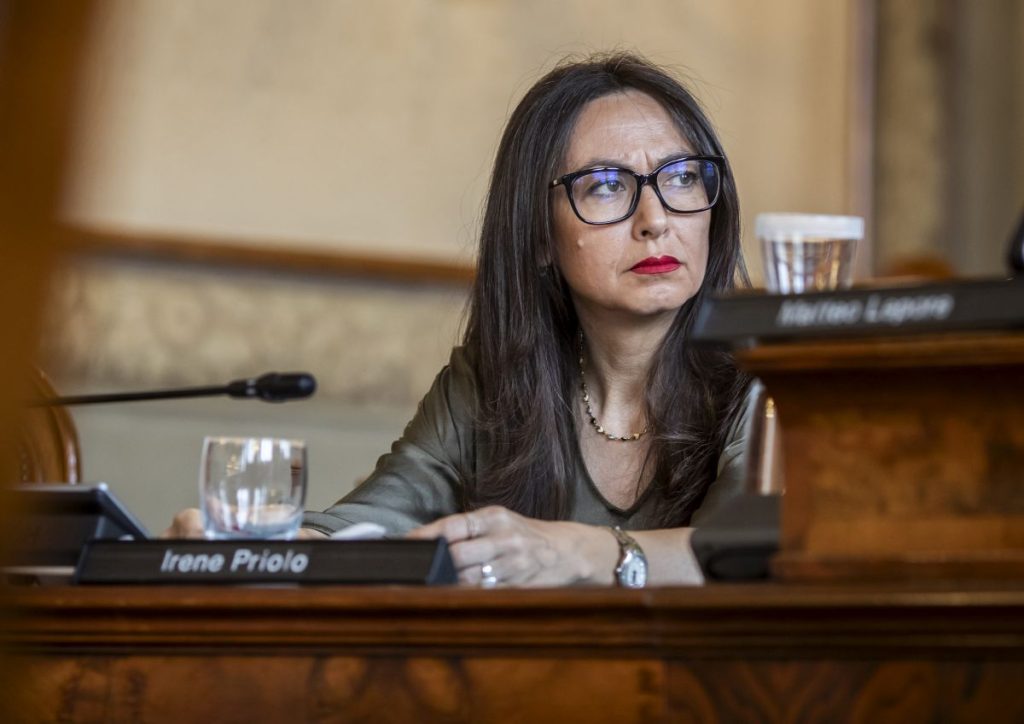 Il sindaco di Bologna, Matteo Lepore, si è incontrato con il comitato dei parenti delle vittime...