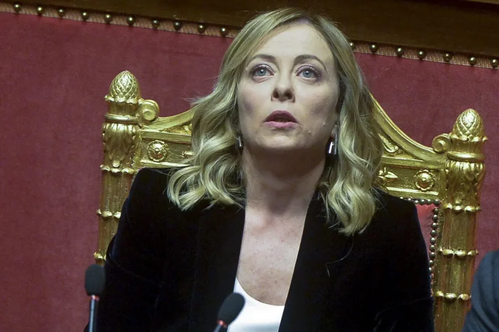 La Presidente del Consiglio Italiano, Giorgia Meloni, ha incontrato il presidente eletto Donald...