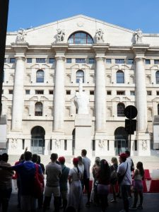 Apertura in rialzo per Piazza Affari: Ftse Mib guadagna lo 0,38%