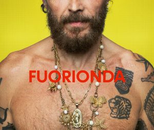 Il testo presenta il nuovo singolo "Fuorionda" di Jovanotti, che anticipa l'uscita del suo prossimo...