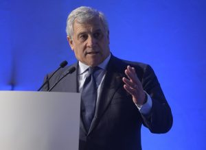 Tajani: Centrodestra, fedeli ai nostri alleati senza sottomissione