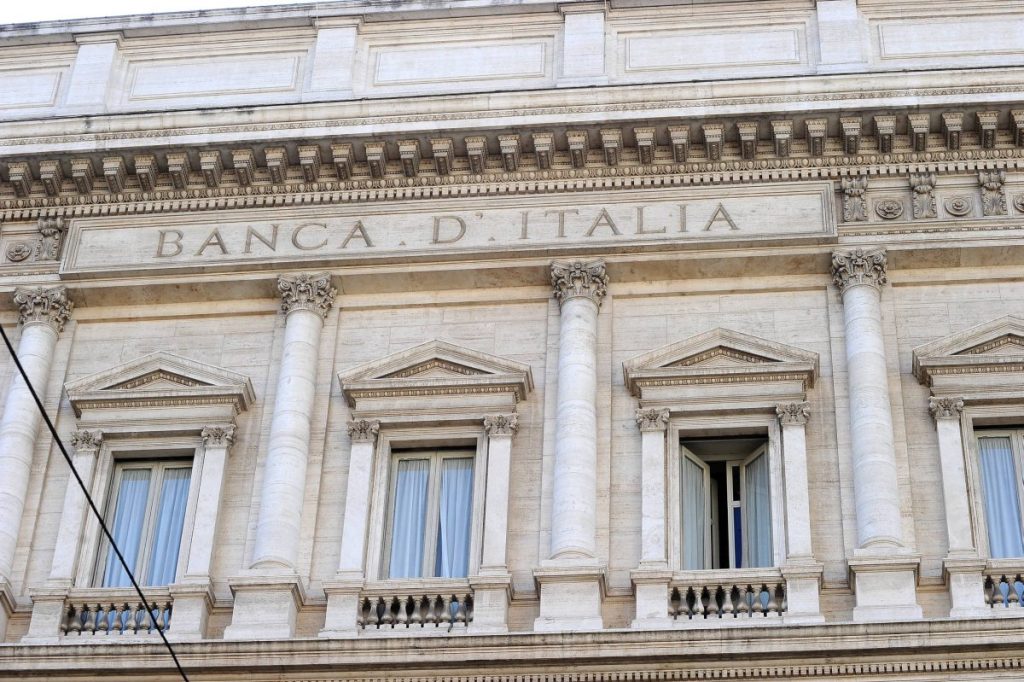 L'assemblea annuale della Banca d'Italia ha evidenziato una situazione economica generale negativa...