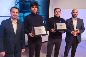 Volvo Trucks vince due premi per il Sustainable Truck of the Year 2025