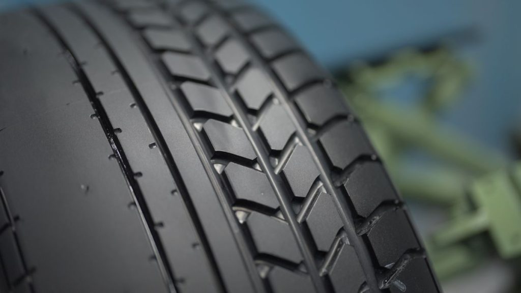 Pirelli P Zero: il primo pneumatico ultra high performance compie 40 anni