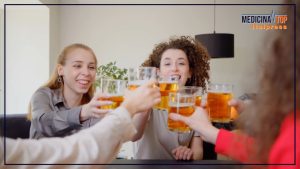 Allarme per l’abuso di alcol tra i giovani in Italia