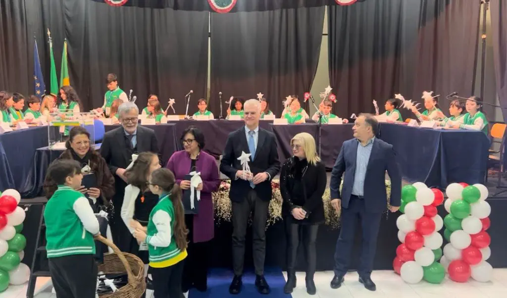 Il Ministro per la Pubblica Amministrazione, Paolo Zangrillo, ha presenziato alla cerimonia di...