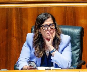 Parte il tavolo regionale sull’ittica con Todde che lancia l’iniziativa “Impegno mensile”