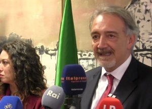Rocca, presidente dell’Istituto Superiore di Sanità, si dichiara fermamente contrario alla proposta della Lega di uscire dall’OMS