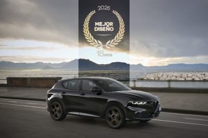 Alfa Romeo Tonale ha vinto il premio "The Best Design 2025" in Cile, confermando il suo design...