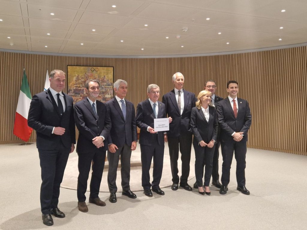 I prossimi Giochi Olimpici Giovanili Invernali del 2028 si terranno nelle Alpi italiane, in...