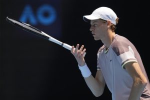 Partita di esibizione tra Jannik Sinner e Alexei Popyrin alla Australian Open Opening Week Oggi...