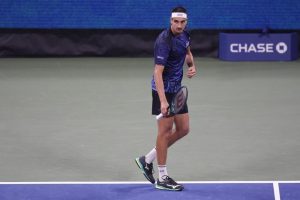 Lorenzo Sonego: sfida con Gabriel Diallo agli Australian Open Lorenzo Sonego prosegue il suo cammino...