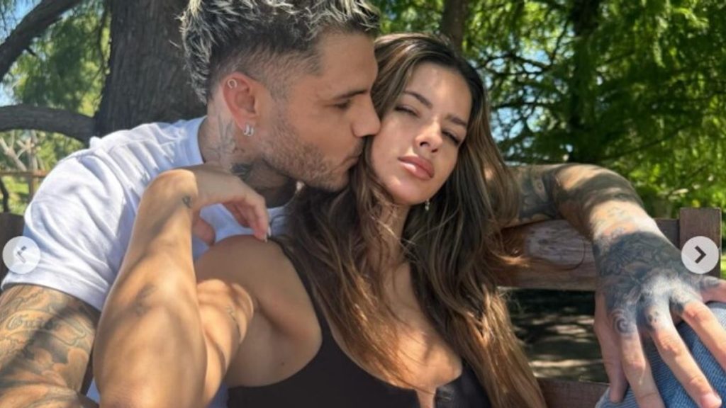 Mauro Icardi, poche ore prima delle accuse di Wanda Nara, rivela il suo amore per China Suarez. Le...