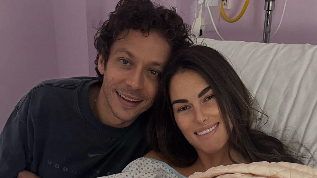 Valentino Rossi e Francesca Sofia Novello: le prime immagini di Gabriella