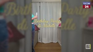 Confronto generazionale: Michelle Hunziker celebra il suo compleanno ritrovando se stessa ai 48 anni