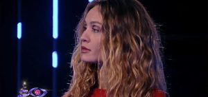Helena Prestes potrebbe essere squalificata dal Grande Fratello 2025 a causa di uno scontro con...