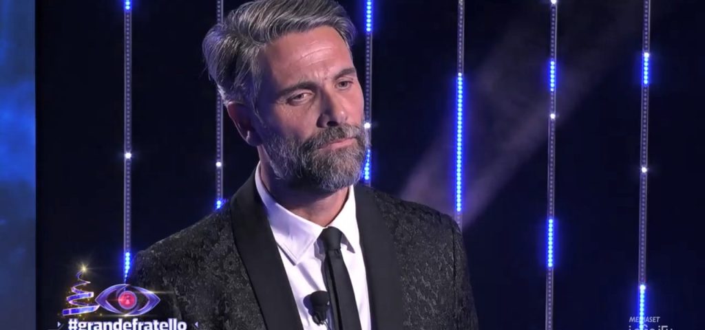 Luca_Calvani_messaggi_Grande_Fratello_confessione_MEDIASET_INFINITY_2024.jpg