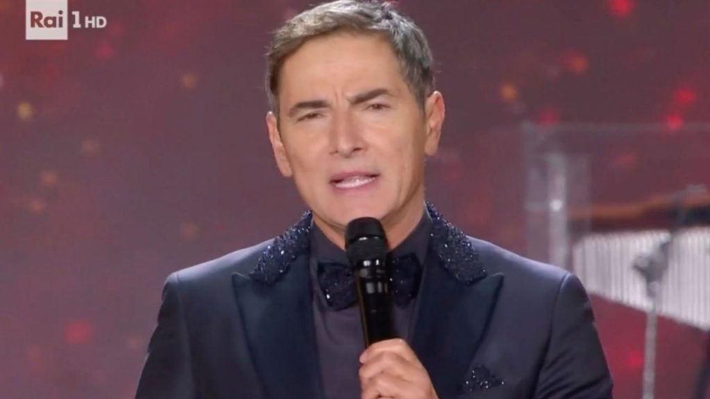 Durante lo show di Capodanno di Rai Uno, l'incidente con Angelo di Ricchi e Poveri ha portato a un...