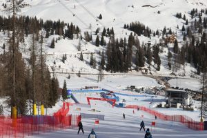 Lisa Hoerhager vince il secondo slalom di Les Diablerets La sciatrice austriaca Lisa Hoerhager ha...