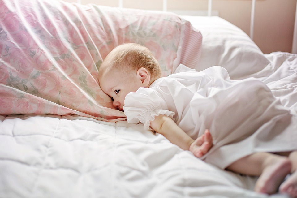 baby-7388054_960_720.jpg