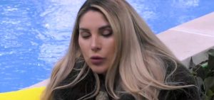 Chiara Cainelli del Grande Fratello si è confidata con Shaila Gatta, delusa dal comportamento di...