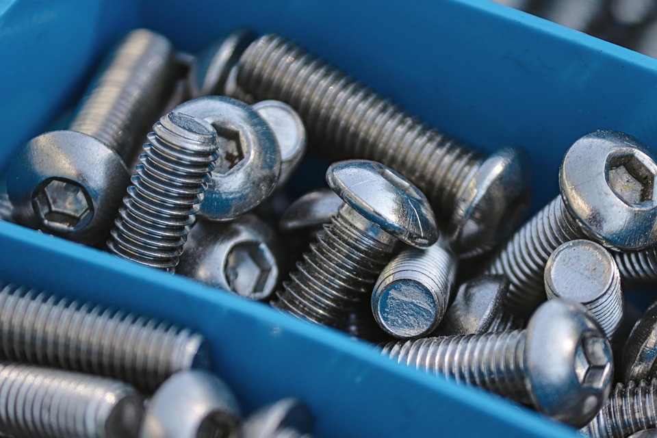 screws-6653238_960_720.jpg