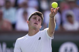 Debutto agli Australian Open 2025 di Luca Nardi contro Gabriel Diallo Luca Nardi farà il suo esordio...