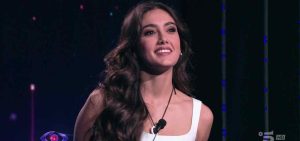 Grande Fratello: Zeudi, ex Miss Italia, parla del suo coming out e dell’incontro con la mamma | Video Mediaset