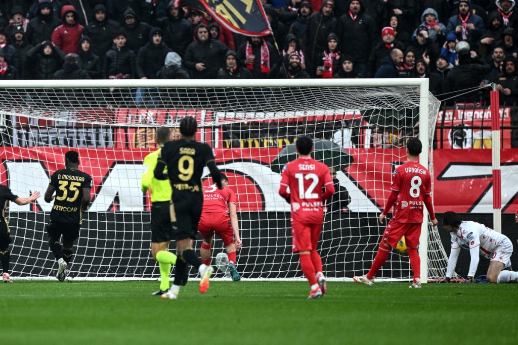 Il Verona vince 1-0 contro l’Hellas nella sfida salvezza a Monza