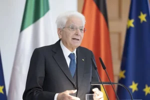 Mattarella: Garantire sicurezza e dignità ai giovani sul lavoro