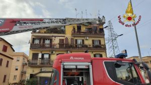 Tragico Incendio a Roma: Un’Anziana Perde la Vita in Appartamento sulla Via Flaminia