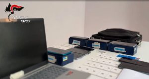 Smantellata a Napoli una rete di truffe online: scoperta centrale operativa