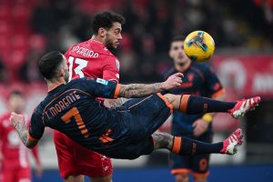 Monza e Lecce, Scontro Salvezza Si Chiude Senza Reti: Un Pareggio Senza Emozioni