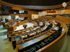 Centrodestra Approva Mozione per Salvataggio di Todde: Decadenza al Centro del Consiglio