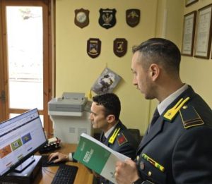 Maxi Frode Fiscale nel Settore Automobilistico: Sequestro di 5 Milioni a Cosenza